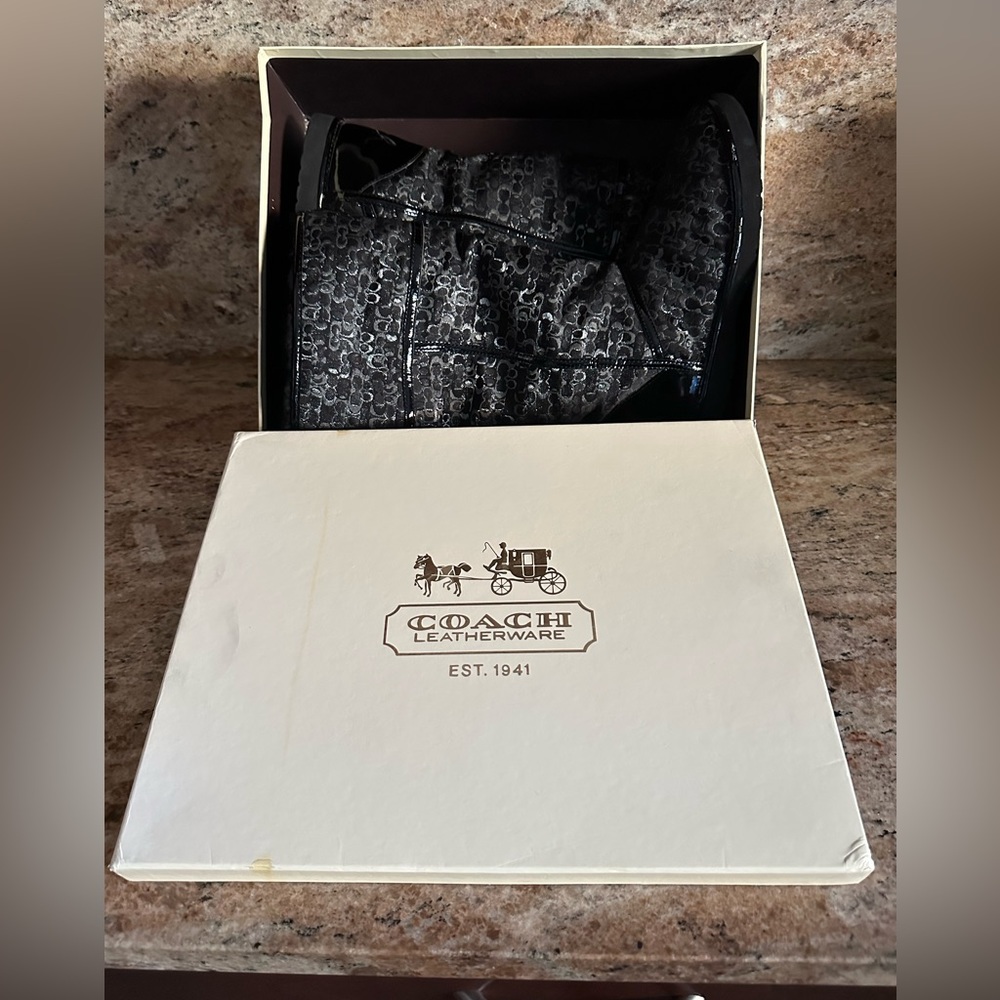 Authentic Coach Shearling Boots - image 5